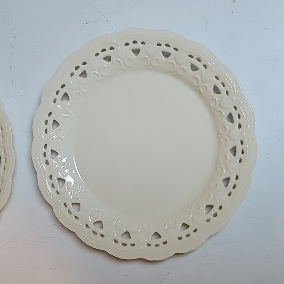 Skye McGhie Cream Lace Fine Porcelain Tea Service Set. - Picture 8 of 16